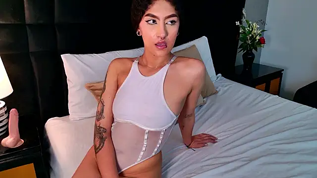 EllaEvanz 现场XXX聊天