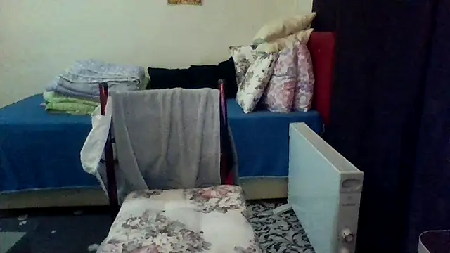 st206boy Adlı Modelin Canlı XXX Sohbeti