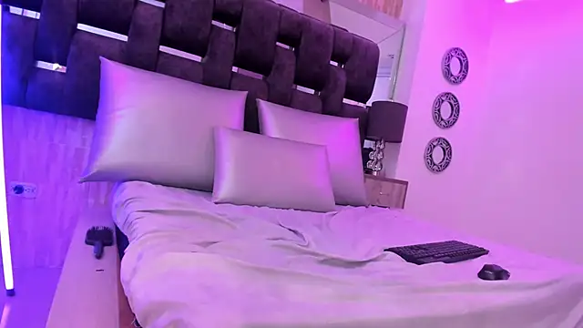 دردشة Charlotte_Myers الجنسية المباشرة