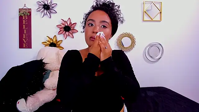 paolitakens' Live XXX Chat