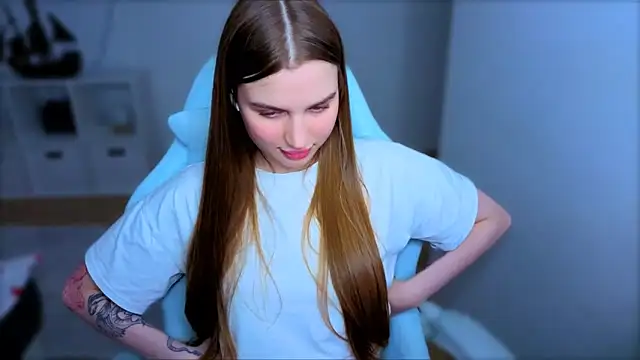 StellaLawless 现场XXX聊天