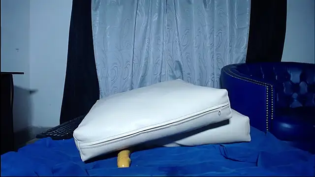 sweatyloverhot 在線直播表演