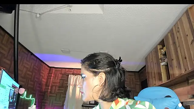 Cristina_Vanegas631 Adlı Modelin Canlı XXX Sohbeti