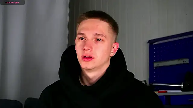 Živý XXX chat dustyn_fox
