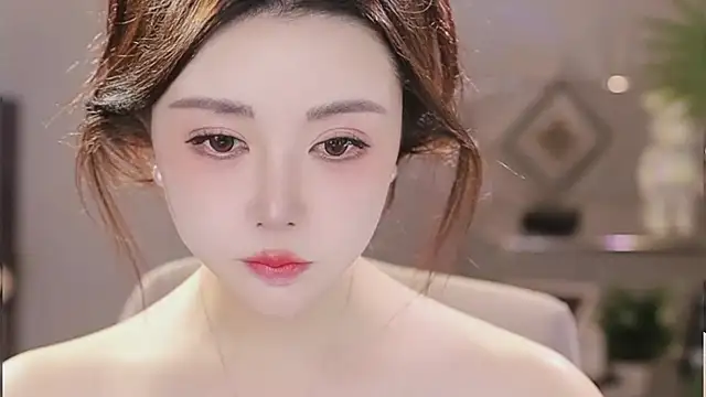 Qiaoqiao__ 现场XXX聊天