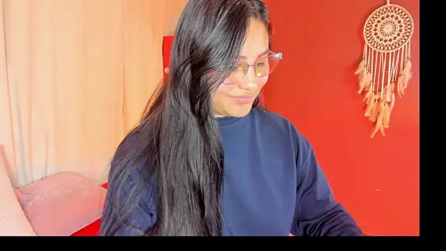 Chat XXX en directo de Little_Ivy