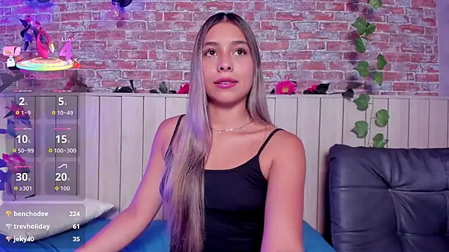 SophieBenson's Live XXX Chat