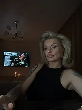 BOO_D Adlı Modelin Canlı XXX Sohbeti