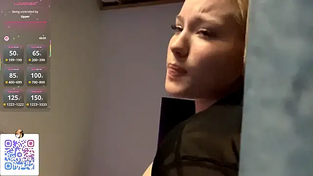 PandaFluff's Live XXX Chat