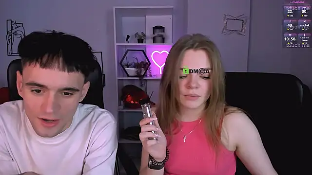 Chatroom XXX en direct de veronica_bubble