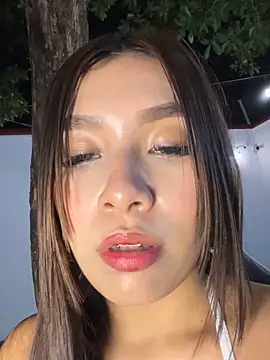 isa_vel's Live XXX Chat