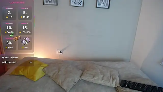 Sweet_Bella_Valery Adlı Modelin Canlı XXX Sohbeti