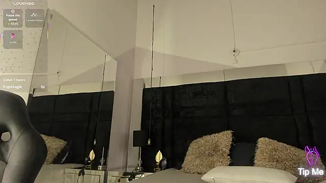 EmmadaSilva's Live XXX Chat