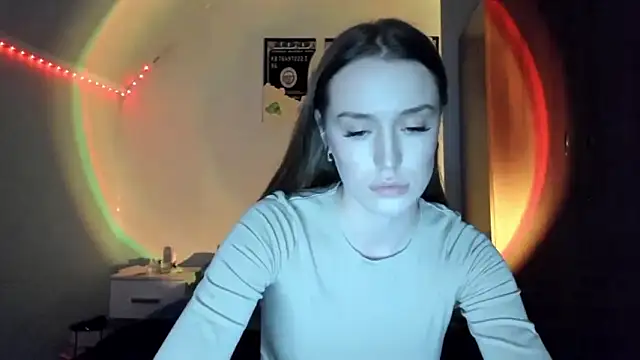 tinyglow's Live XXX Chat