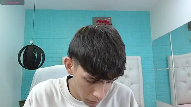 DraxBlade09 即時 XXX 聊天