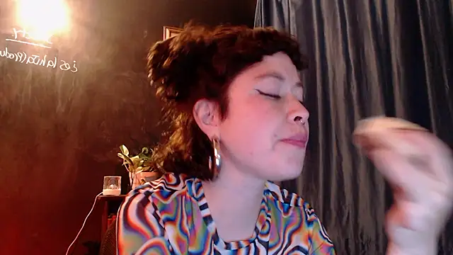 AmelieRimbaud's Live XXX Chat