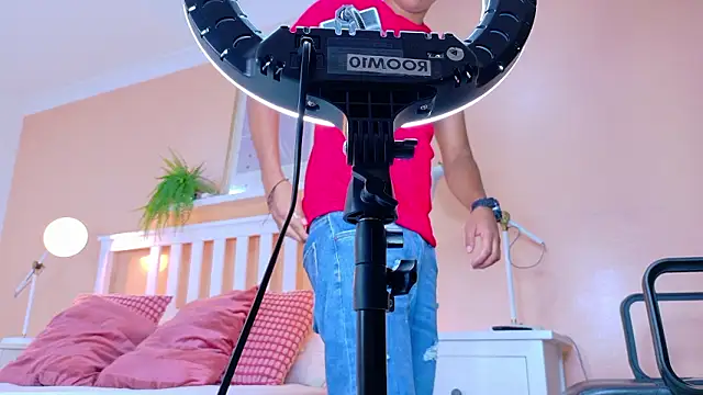 Chat XXX ao vivo de AbigailLenox__