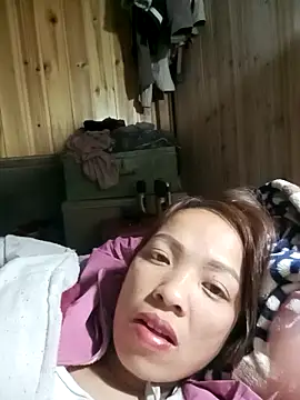 Andrea-688's Live XXX Chat