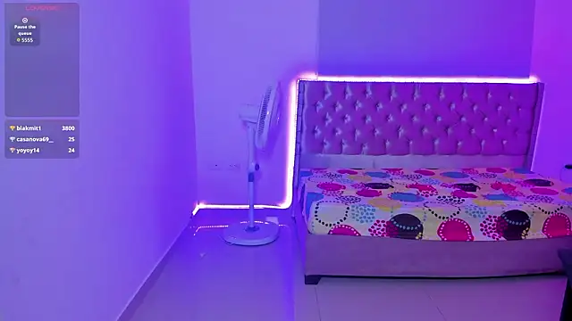 Živý XXX chat kitty_violet11