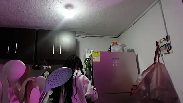 Hellen_dumont's Live XXX Chat