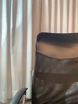 Auri__'s Live XXX Chat