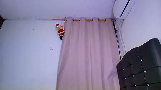 Mia_depp's Live XXX Chat