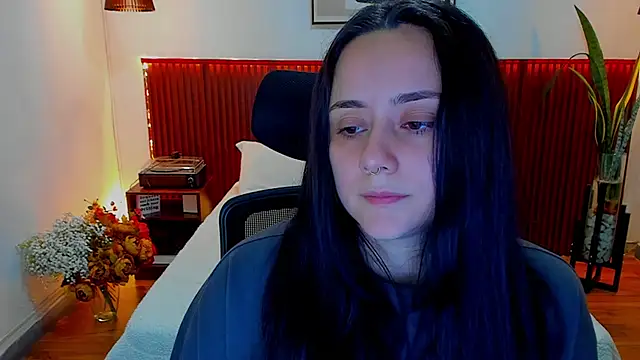 دردشة KatherineBond الجنسية المباشرة