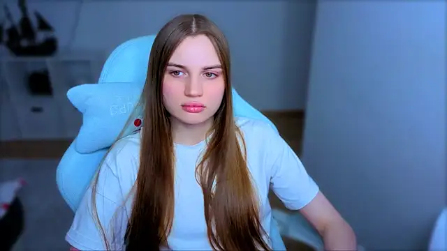 StellaLawless' Live XXX Chat