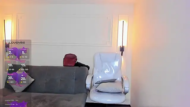 Paradise_boy_s 即時 XXX 聊天