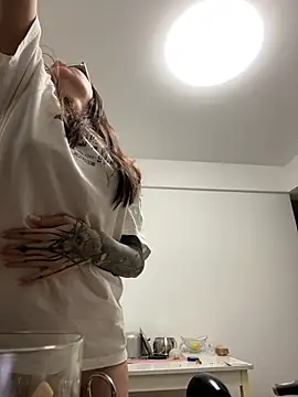 KissMeSasha's Live XXX Chat