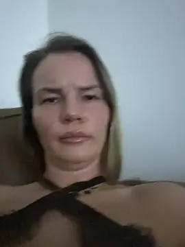 Czat XXX na żywo – Cutebrowneyes_