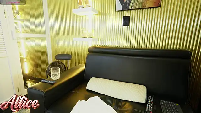 Sexy_Allice's Live XXX Chat