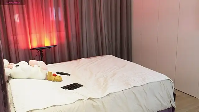 ChloeSpark Adlı Modelin Canlı XXX Sohbeti