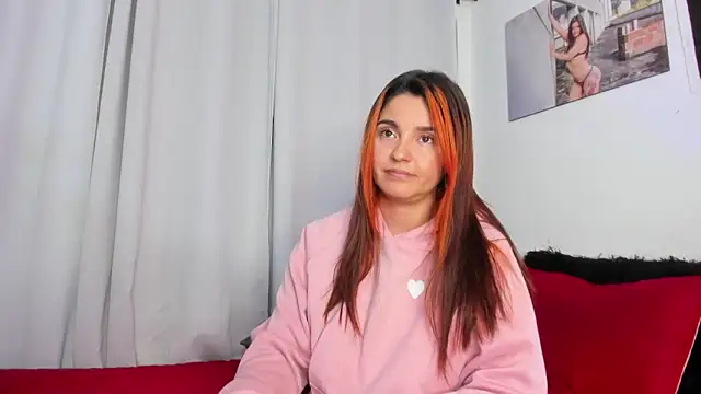 Sarah_Jhonson's Live XXX Chat