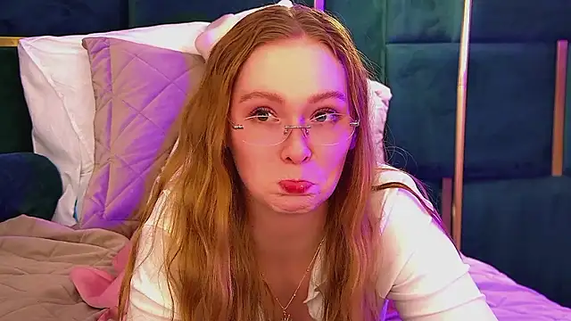 AgataFoxley Live XXX-chat