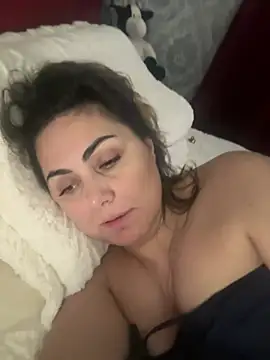 Emma_roqueen 即時 XXX 聊天