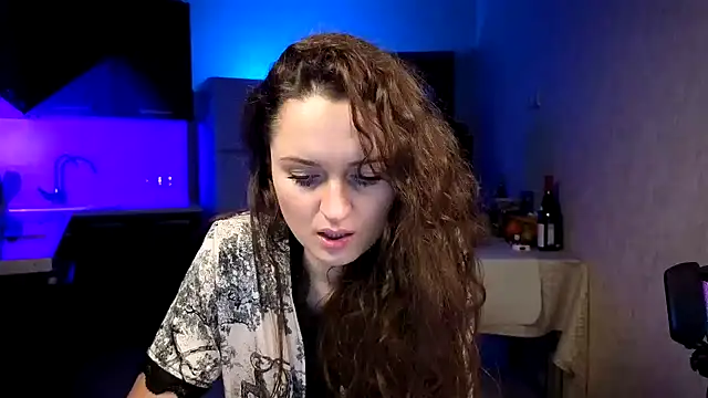 Cerann1 élő XXX-chatje