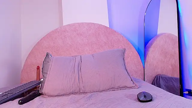 دردشة lilylovely_ الجنسية المباشرة