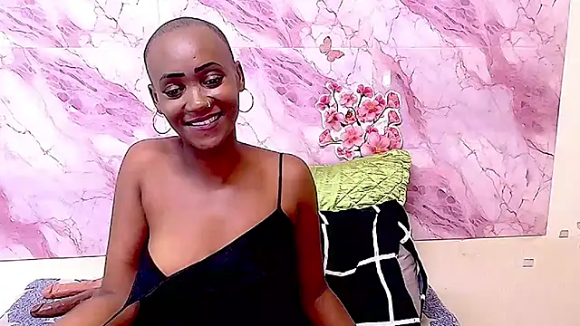 EbonyOlive69 Chat XXX live