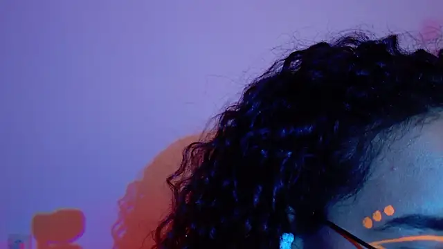 Taylor_Tina লাইভ XXX চ্যাট