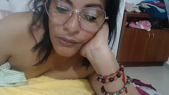 kateleyagrey Live XXX Chat