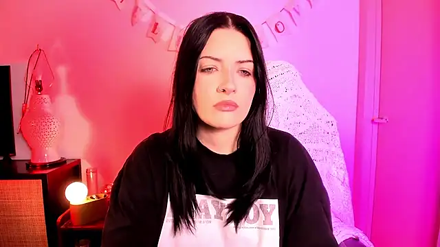 Chat XXX en directo de MelroseStrip