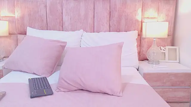 Chat XXX ao vivo de ScarlettFoox