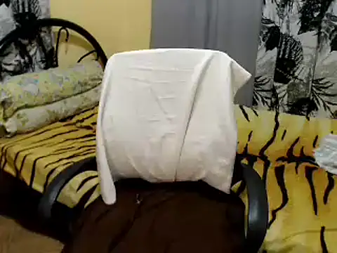 XXX chat uživo modela lovelyxmorena