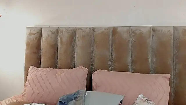 Alisha-Bond – webcam-show