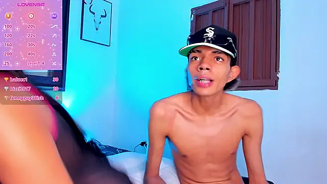 candyandmarilyn Live XXX Chat