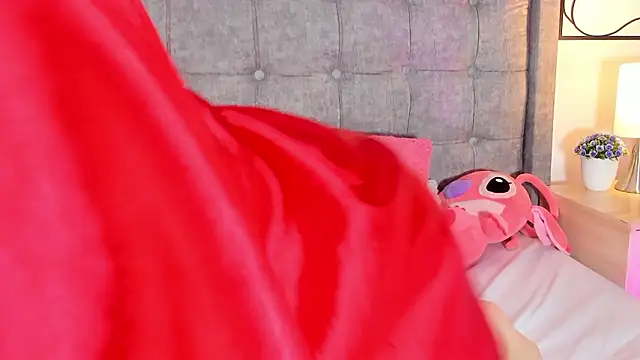 Linda_Fosterr: απευθείας συνομιλία ΧΧΧ