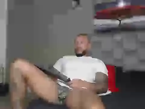 แชท XXX สดของ LeonGolds