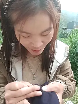 nangmo's Webcam Show