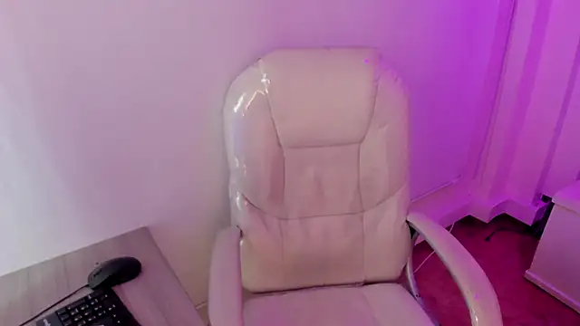 Nathaly_dsのライブXXXチャット